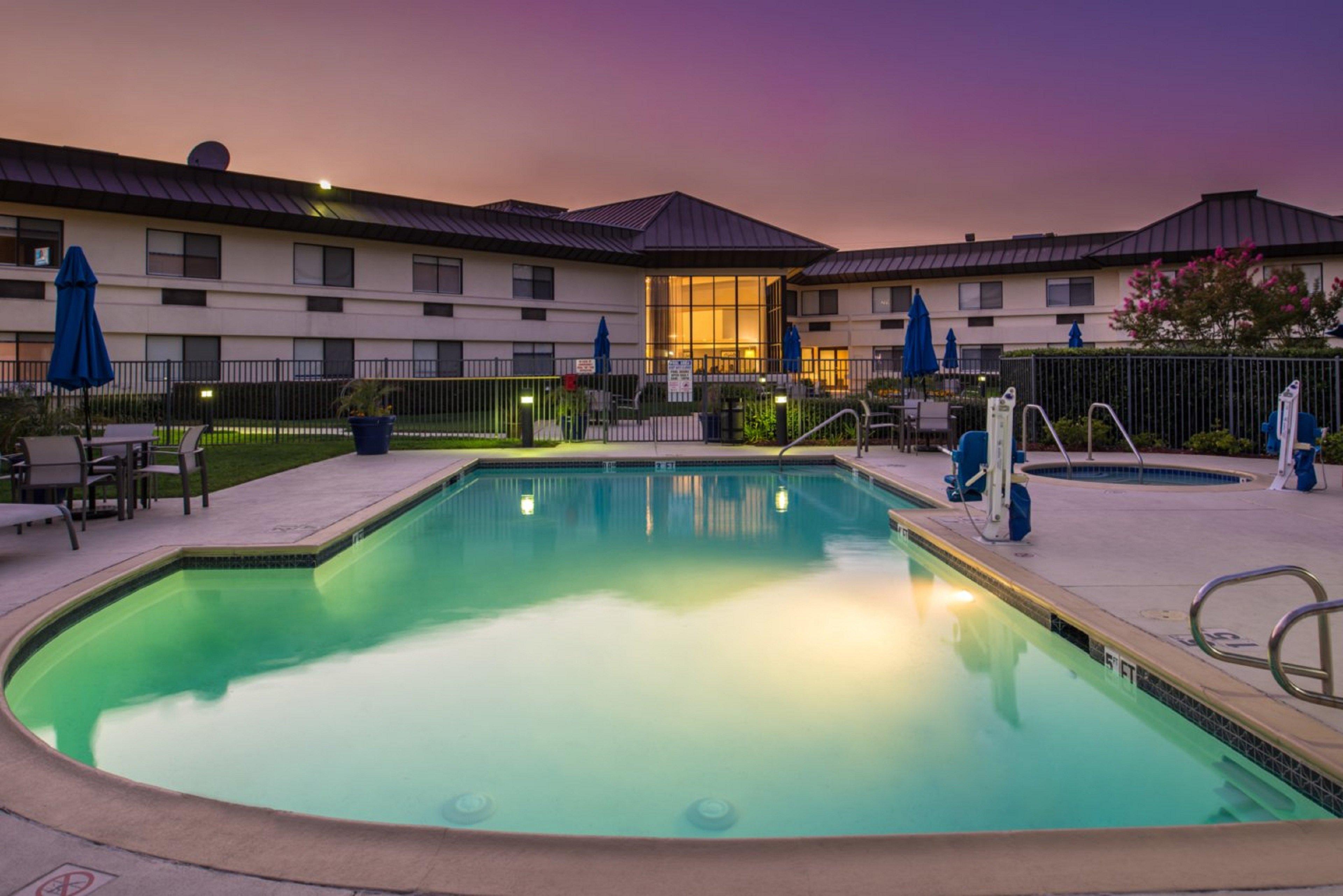 Holiday Inn Express Walnut Creek, An Ihg Hotel Exterior photo